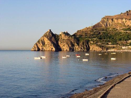 Le Zagare Apartments Sant'Alessio Siculo Exterior photo