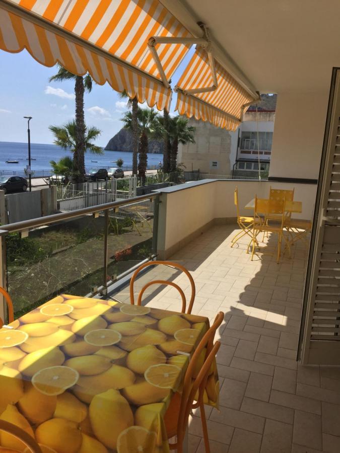 Le Zagare Apartments Sant'Alessio Siculo Exterior photo